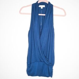 Amour Vert Blue Sleeveless Blouse S